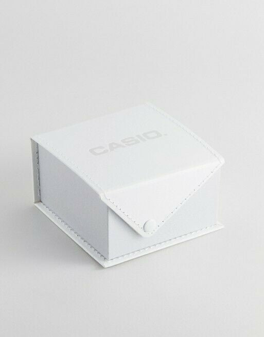 صندوق هدايا أبيض من كاسيو، لتخزين أصلي جديد وأصيل